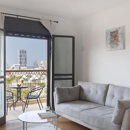 Elegant Apartment W Balcony & Mamad In Heart Of Tel Aviv By Sea N' Rent Exterior foto